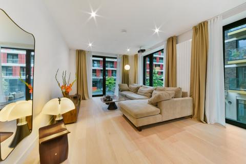 2 bedroom apartment for sale, John Cabot House, Royal Wharf, E16