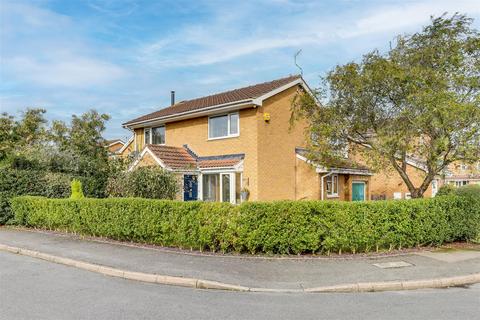 4 bedroom detached house for sale, Hooley Close, Long Eaton NG10