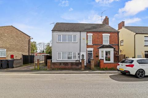 3 bedroom semi-detached house for sale, Obelisk Road, Wellingborough NN9