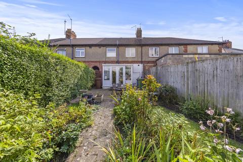 2 bedroom terraced house for sale, Eastfield Crescent, Wellingborough NN9