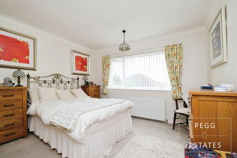 2 bedroom bungalow for sale, Torquay TQ2