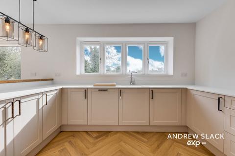 undefined, Mansfield NG19