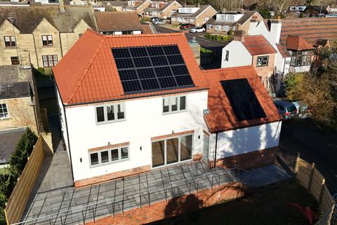 4 bedroom detached house for sale, Mansfield NG19