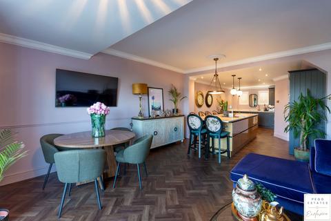 4 bedroom terraced house for sale, The Riviera, Torquay