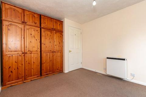 1 bedroom maisonette for sale, Rossignol Gardens, CARSHALTON, Surrey, SM5