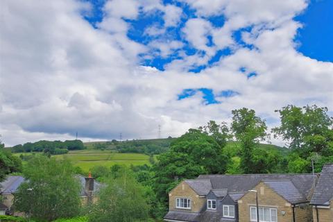 4 bedroom detached house for sale, Derwent Court, Ripponden