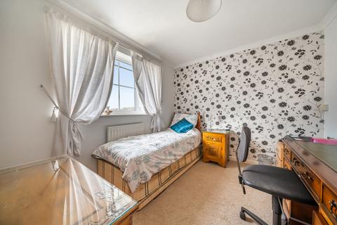 4 Haydock Close, Alton, GU34 2TL