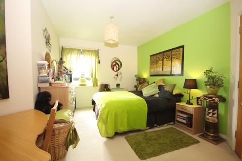 1 bedroom flat for sale, Poppy Court, Headstone Drive, Harrow, Middlesex HA3