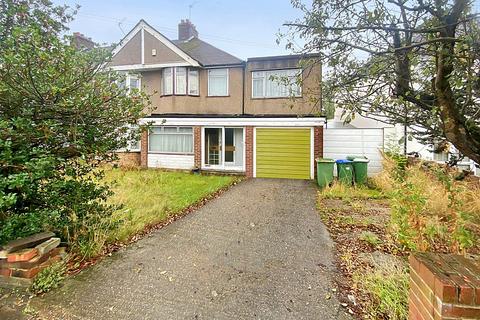 4 bedroom end of terrace house for sale, Penhill Road, Bexley, Kent, DA5