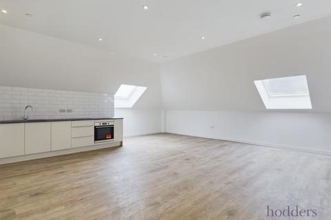 2 bedroom apartment to rent, London Road, Staines-upon-Thames, Surrey, TW18