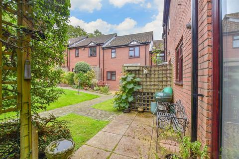 2 bedroom terraced house for sale, Elm Way, Heathfield, East Sussex