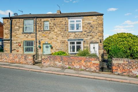 2 bedroom semi-detached house for sale, Norristhorpe Lane, Norristhorpe, Liversedge, WF15