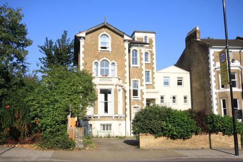 1 bedroom flat for sale, Lee High Road, London SE12