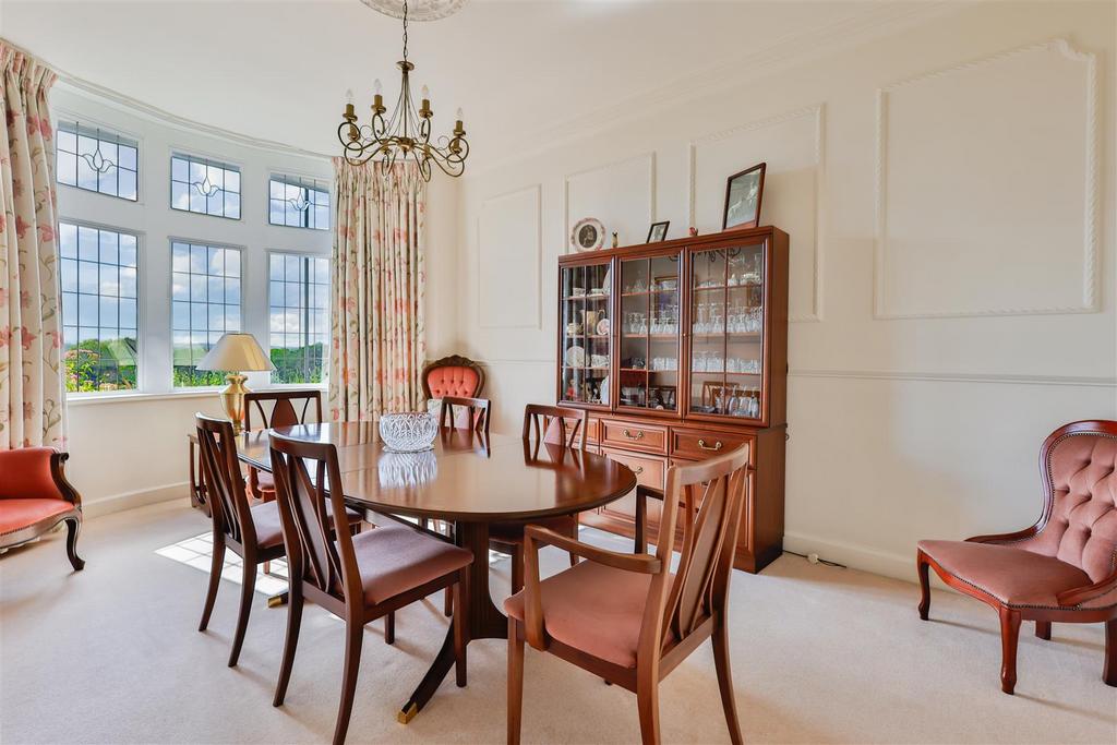 Beacon Holme - Dining Room.jpg