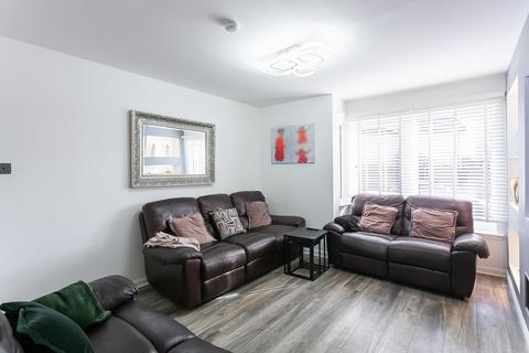 7 Hunterfield Park, Gorebridge, EH23 4AY