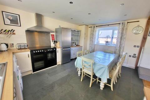 4 bedroom barn conversion for sale, Skerrybank, St. Ishmaels, Haverfordwest