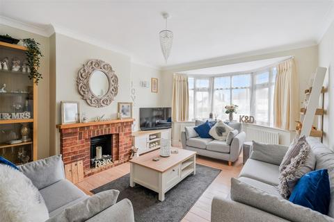 4 bedroom semi-detached house for sale, Winkworth Road, Banstead