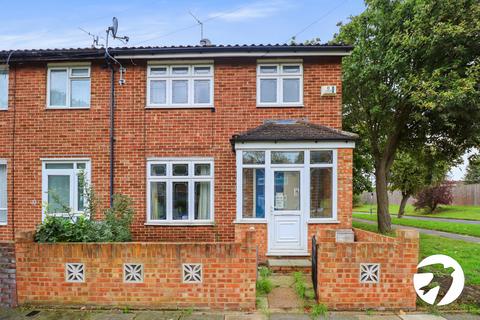 3 bedroom end of terrace house for sale, Brimpsfield Close, London, SE2