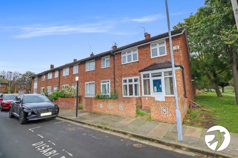 3 bedroom end of terrace house for sale, Brimpsfield Close, London, SE2