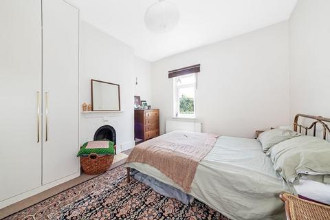 4 Treviso Road, London, SE23 2EB