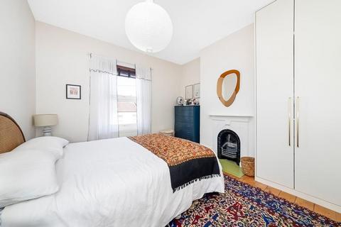 4 Treviso Road, London, SE23 2EB