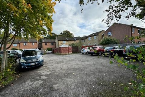 1 bedroom flat for sale, Greenways Walk, Crawley RH11