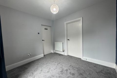 undefined, Shrewsbury Road, Wirral CH43