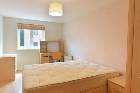 2 bedroom apartment to rent, Trafalgar House, Piccadilly Plaza