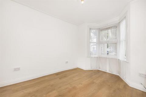 3 bedroom terraced house for sale, Buckland Road, London E10