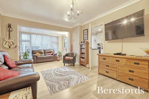 2 bedroom semi-detached house for sale, The Gardens, Doddinghurst, CM15