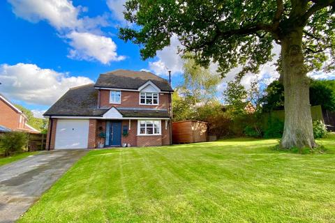 4 bedroom detached house for sale, Portmarnock Close, Macclesfield