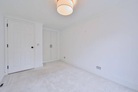 2 bedroom flat for sale, Seven Sisters Road, Finsbury Park, London, N4