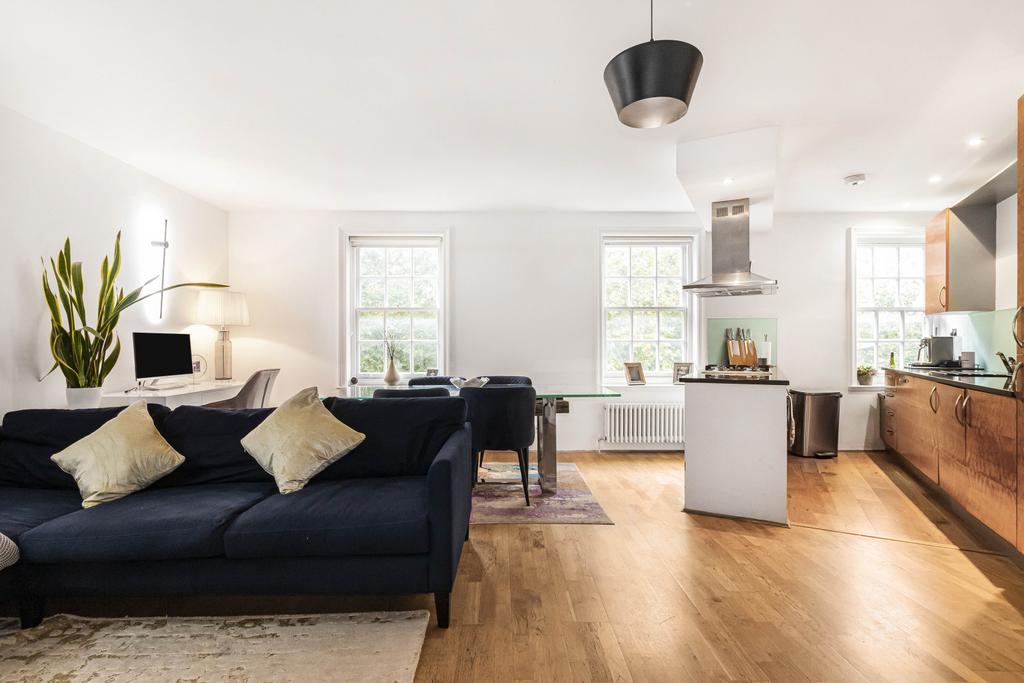 Bellevue Road, London, SW17 2 bed apartment for sale £650,000
