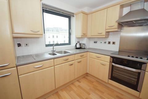 2 bedroom flat to rent, Imperial Lane GL50 1PR