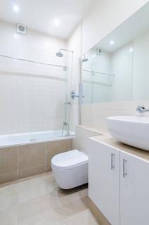 2 bedroom flat for sale, Chesson Road, West Kensington, London, W14