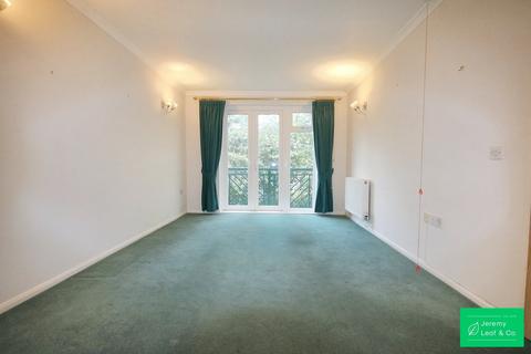 1 bedroom retirement property for sale, Friern Barnet Lane, London, N20