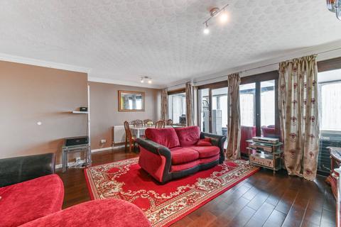 4 bedroom house for sale, South Norwood Hill, South Norwood, London, SE25