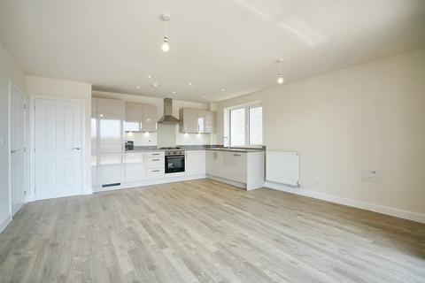 2 bedroom flat to rent, Cambridge CB3