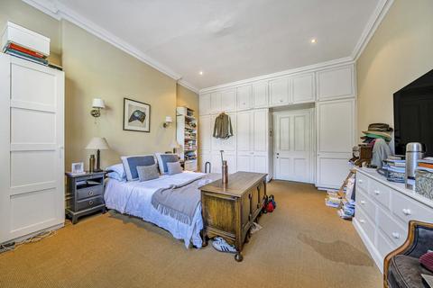 2 bedroom flat for sale, Royal Crescent, Holland Park