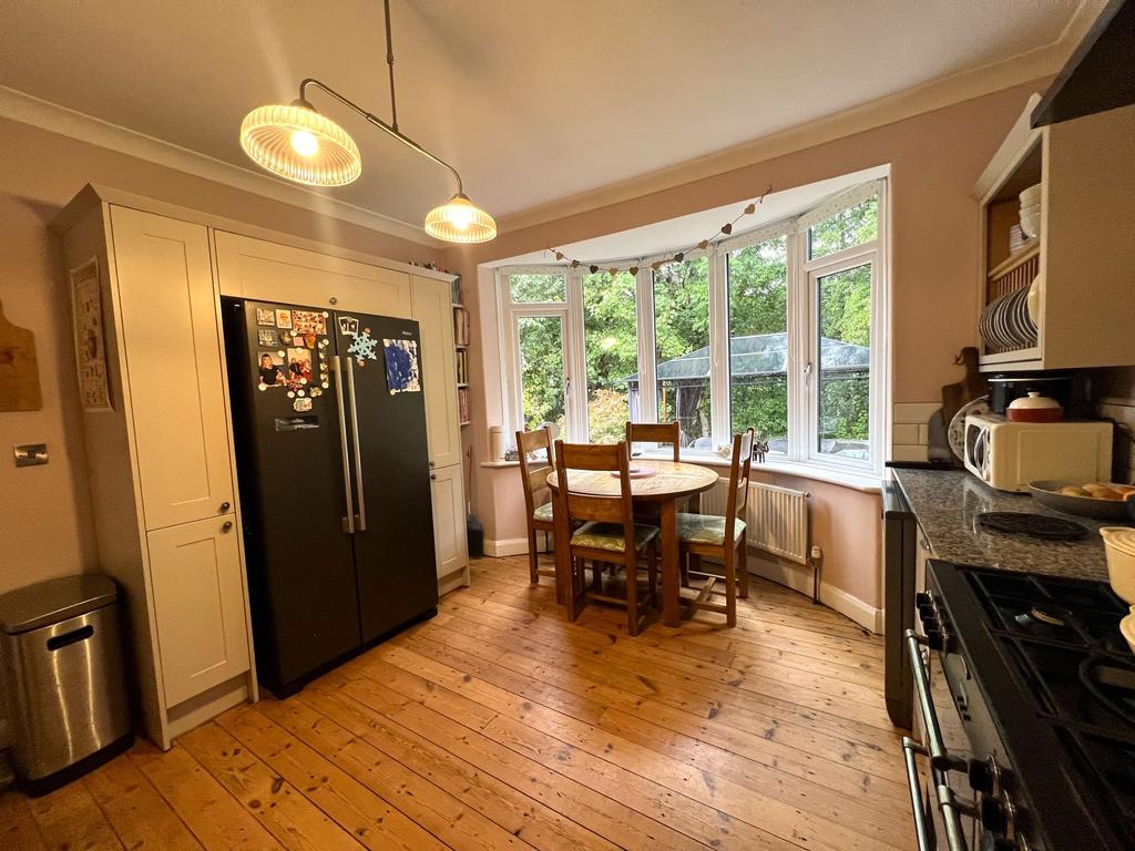 Open plan dining kitchen