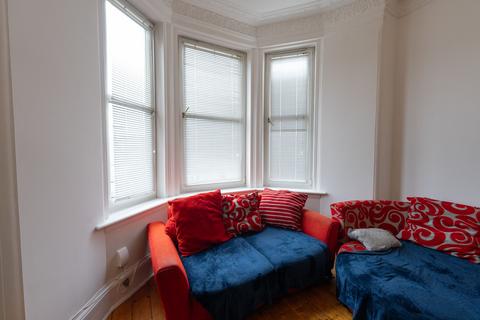 107/6 Bellevue Road, Edinburgh, EH7 4DG
