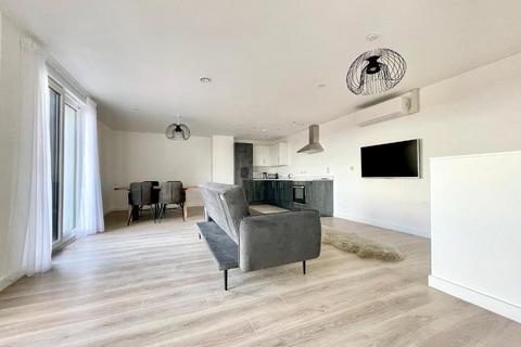 2 bedroom penthouse to rent, Broadway, Peterborough PE1