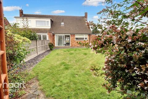 92 Langford Drive, Luton, LU2 9AL