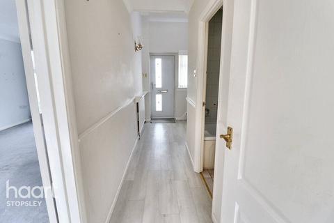 92 Langford Drive, Luton, LU2 9AL