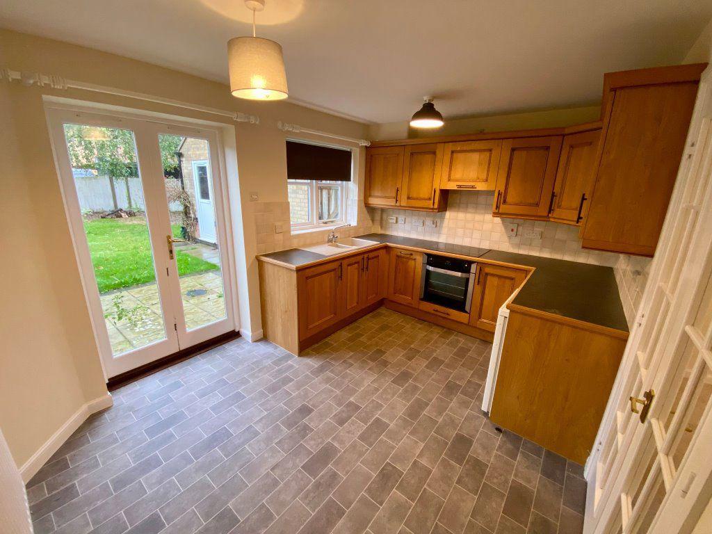 Wilks Farm Drive 2 bed house to rent £995 pcm (£230 pw)