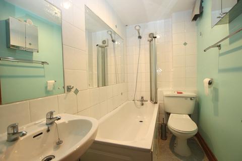28 Broad Street, Ely, CB7 4AH
