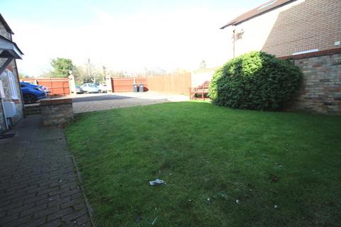 28 Broad Street, Ely, CB7 4AH
