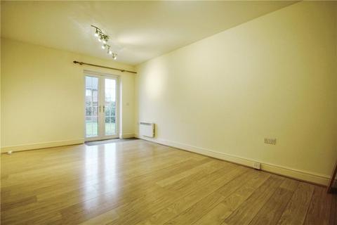 2 bedroom apartment to rent, Camphill Road, Surrey KT14