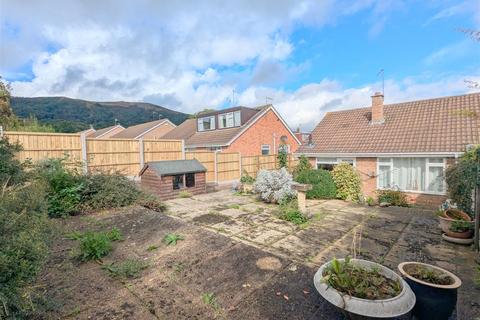 2 bedroom semi-detached bungalow for sale, Murren Avenue, Malvern