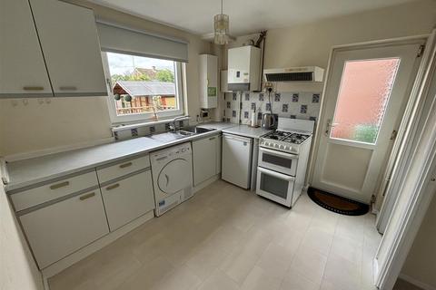 3 bedroom semi-detached house for sale, London Road, Chippenham SN15